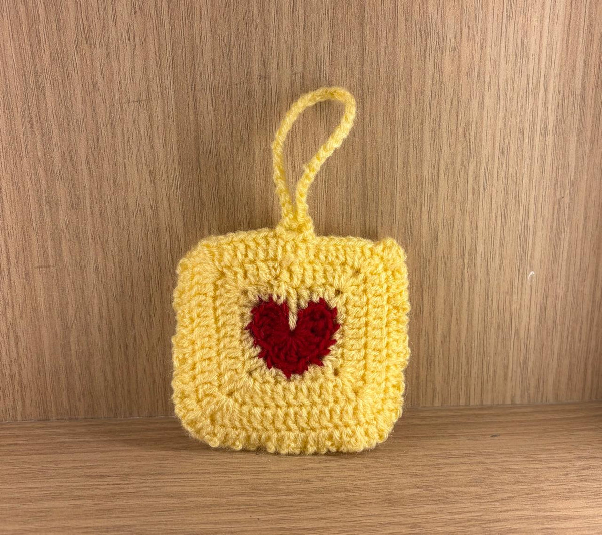 Yellow heart airpod case